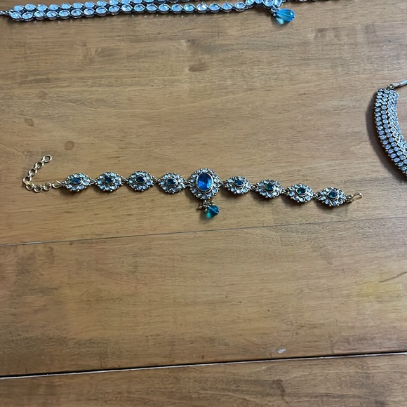 Indian Necklace Jewelry Jewellery Set/ blue bridal wedding necklace set - Picture 4 of 10